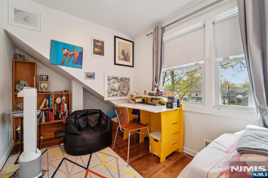 120 Gordon Avenue Property Photo 17