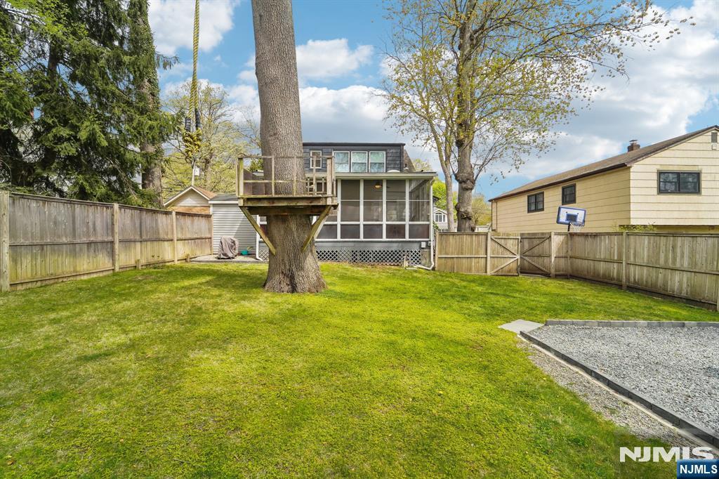 120 Gordon Avenue Property Photo 35