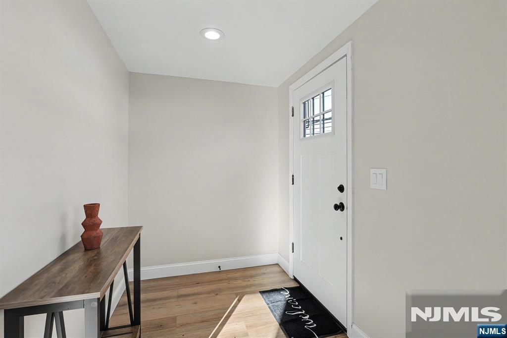 22 W Central Avenue Property Photo 2
