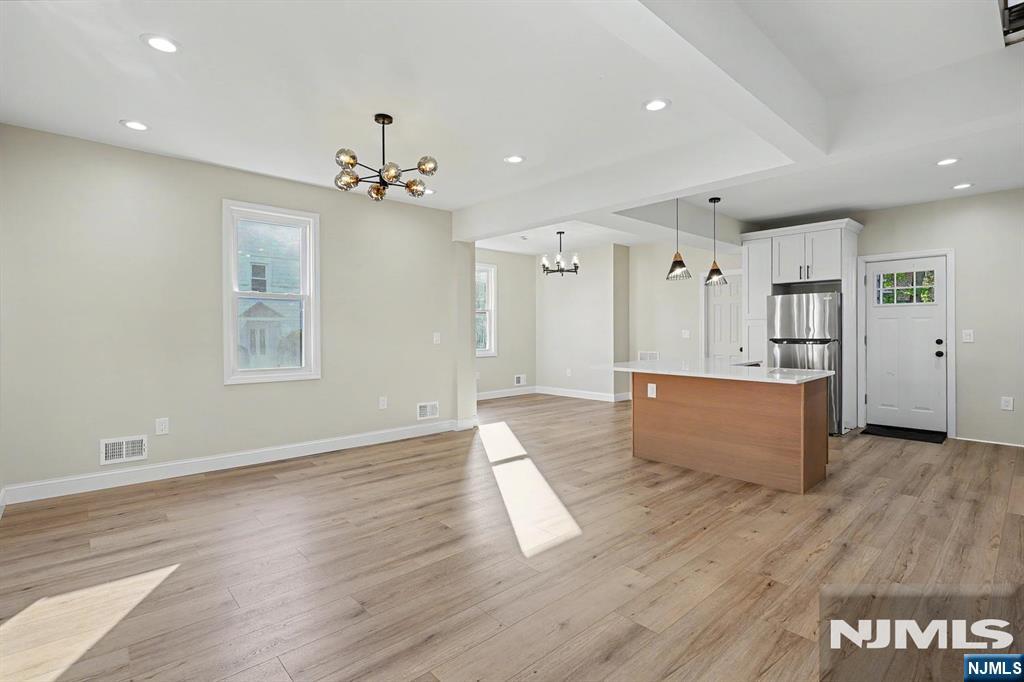 22 W Central Avenue Property Photo 5