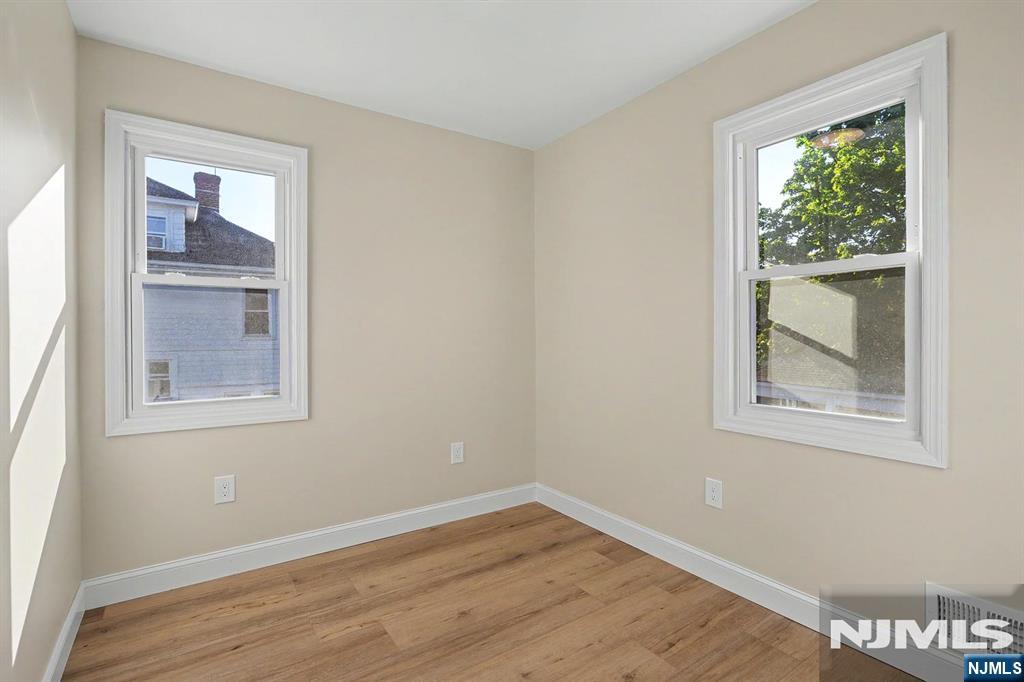 22 W Central Avenue Property Photo 19