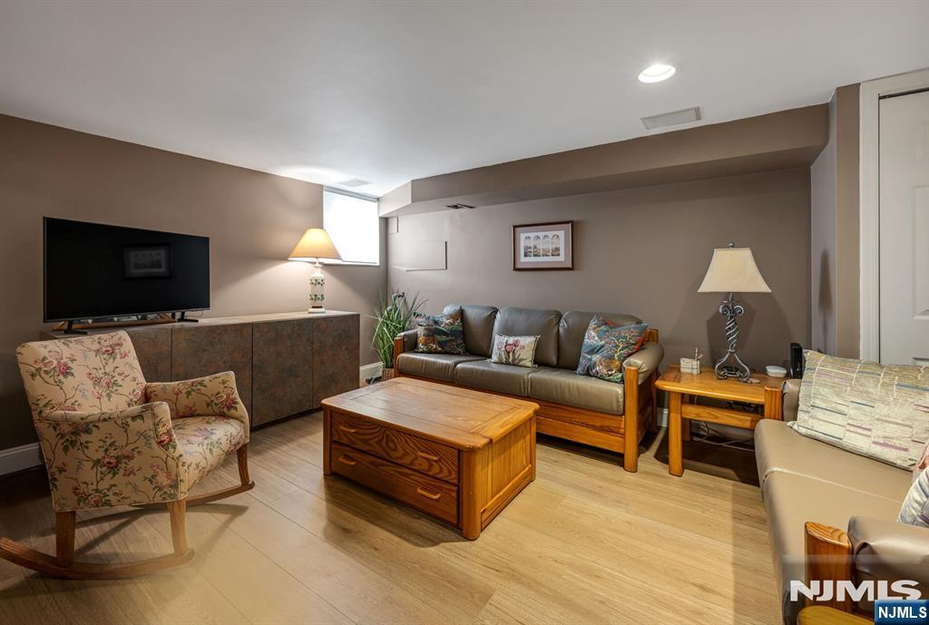 53 Hillcrest Drive Property Photo 19