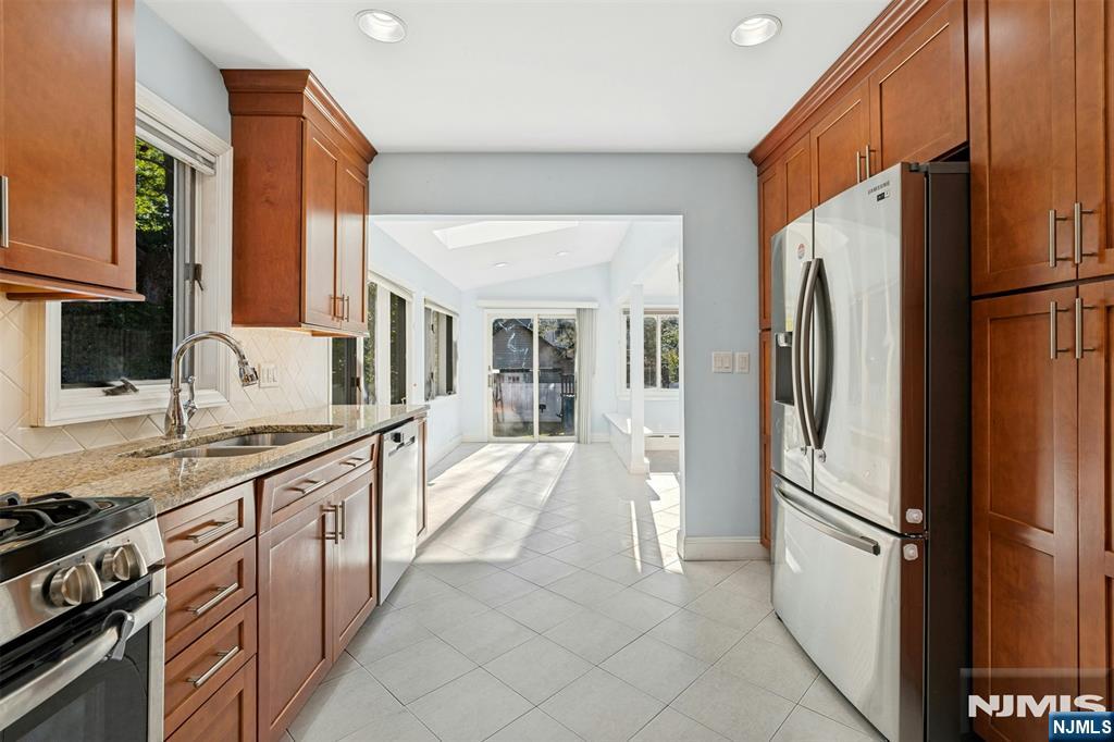 1325 Pennington Road Property Photo 14