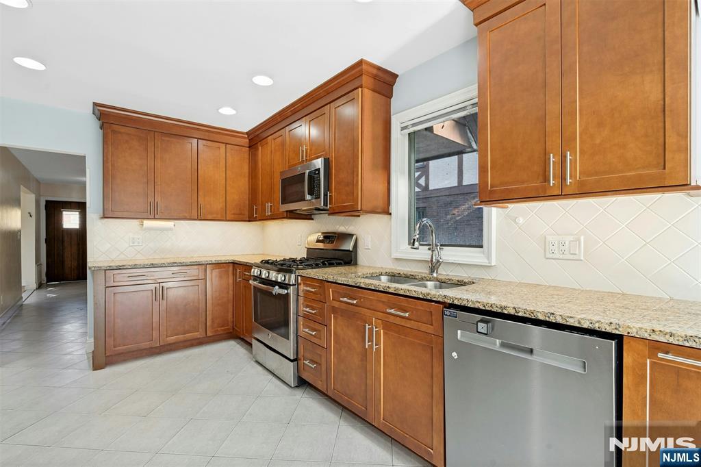 1325 Pennington Road Property Photo 16