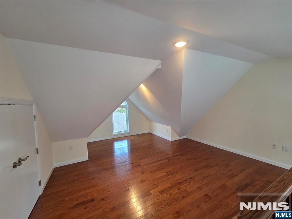 24b Sidney Avenue Property Photo 8