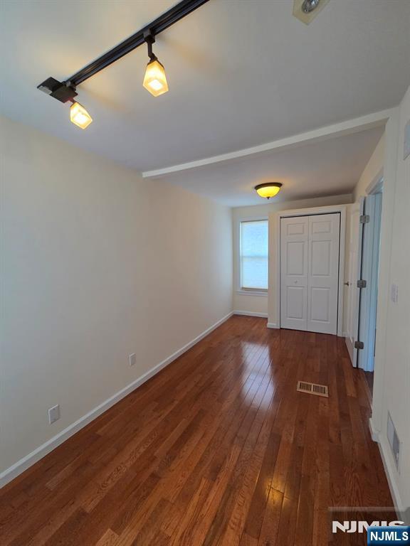 24b Sidney Avenue Property Photo 11
