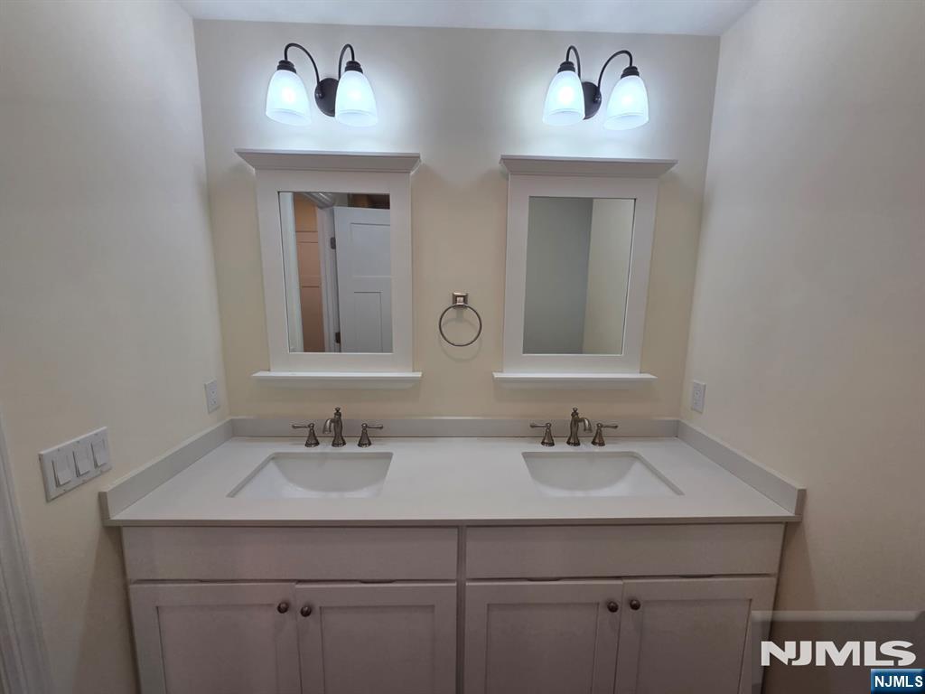 24b Sidney Avenue Property Photo 15