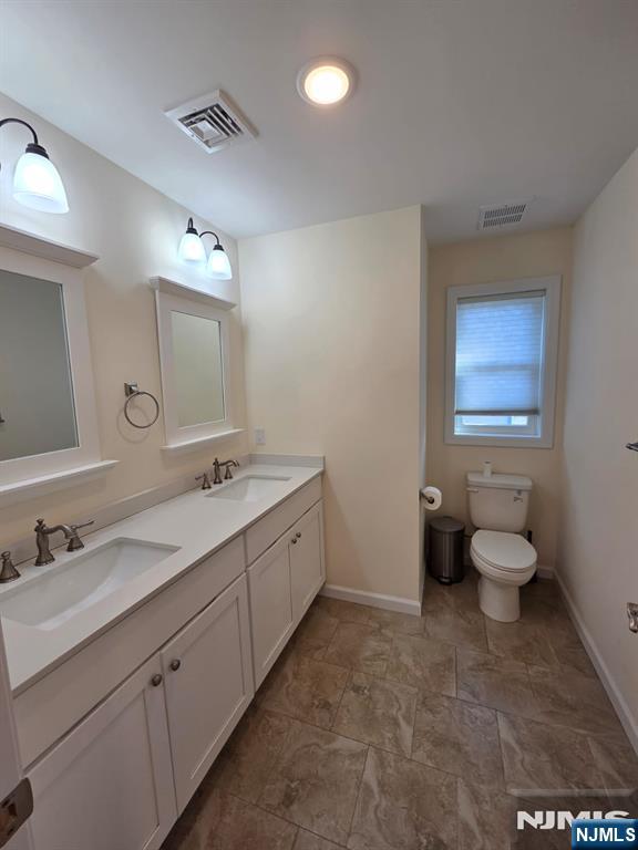 24b Sidney Avenue Property Photo 17