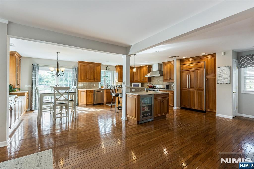 22 Sloping Hill Terrace Property Photo 12