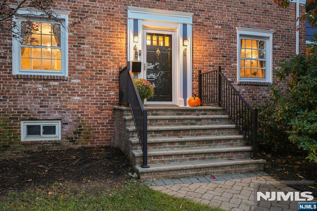 45 Wayland Drive Property Photo 4