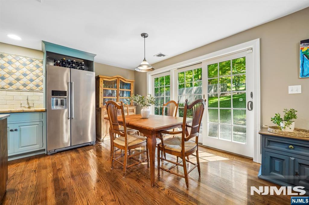 45 Wayland Drive Property Photo 11
