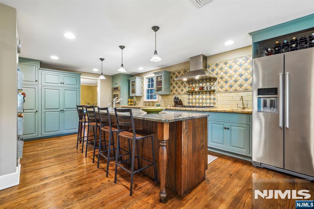45 Wayland Drive Property Photo 14