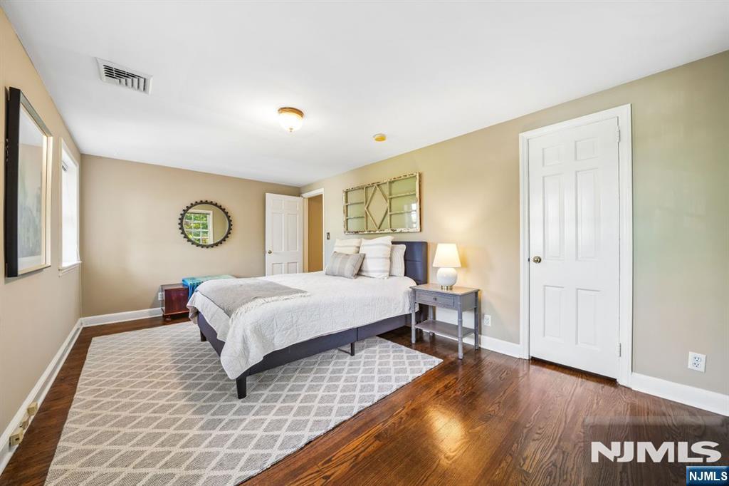 45 Wayland Drive Property Photo 26