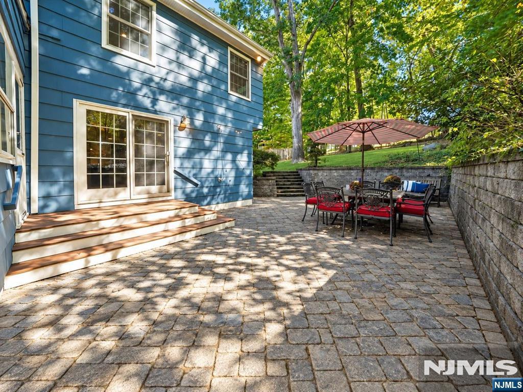 45 Wayland Drive Property Photo 37