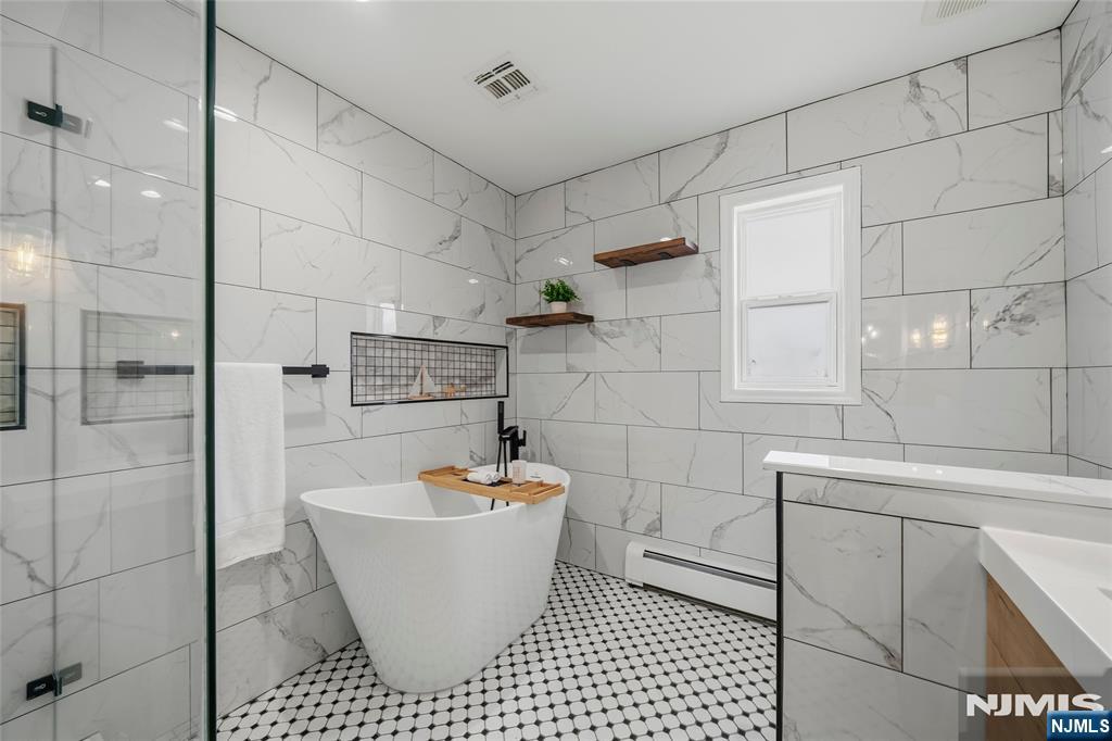 102 Sherwood Avenue Property Photo 23