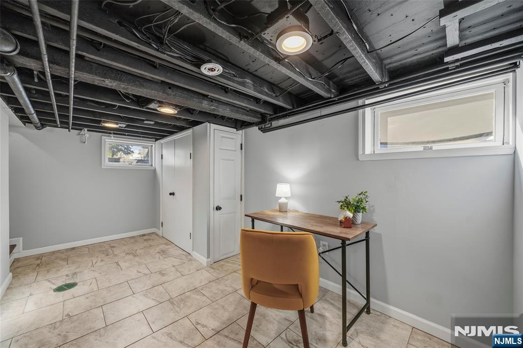 102 Sherwood Avenue Property Photo 39