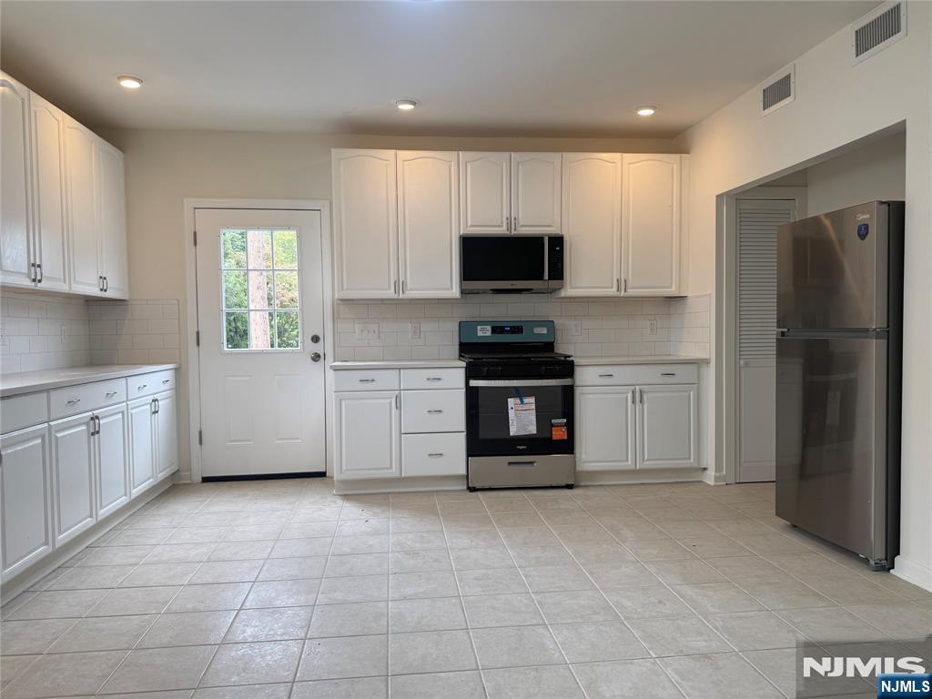 148 Church Street Property Photo 4
