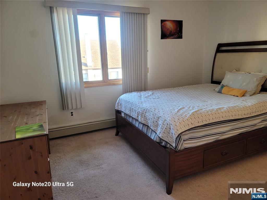 330 12th Street B Property Photo 3