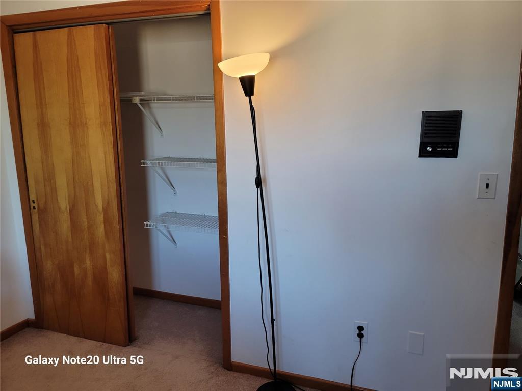 330 12th Street B Property Photo 4