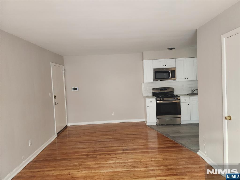65 E Main Street 24 Property Photo 2