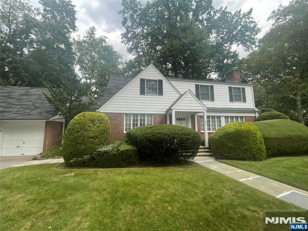 489 Reis Avenue Property Photo 2