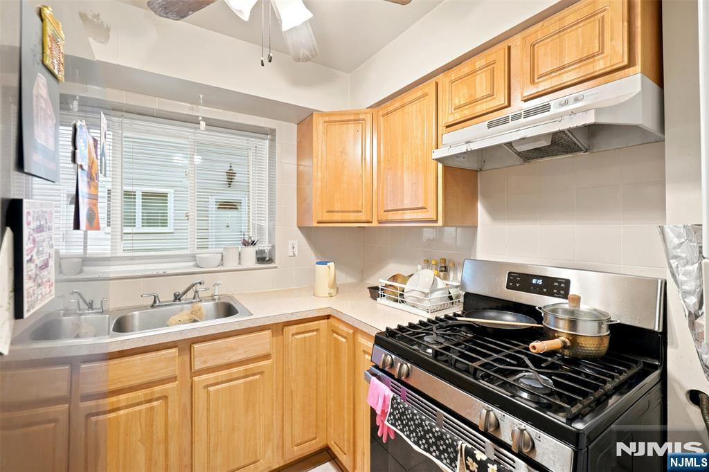 1030 Koelle Boulevard 1 Property Photo 6