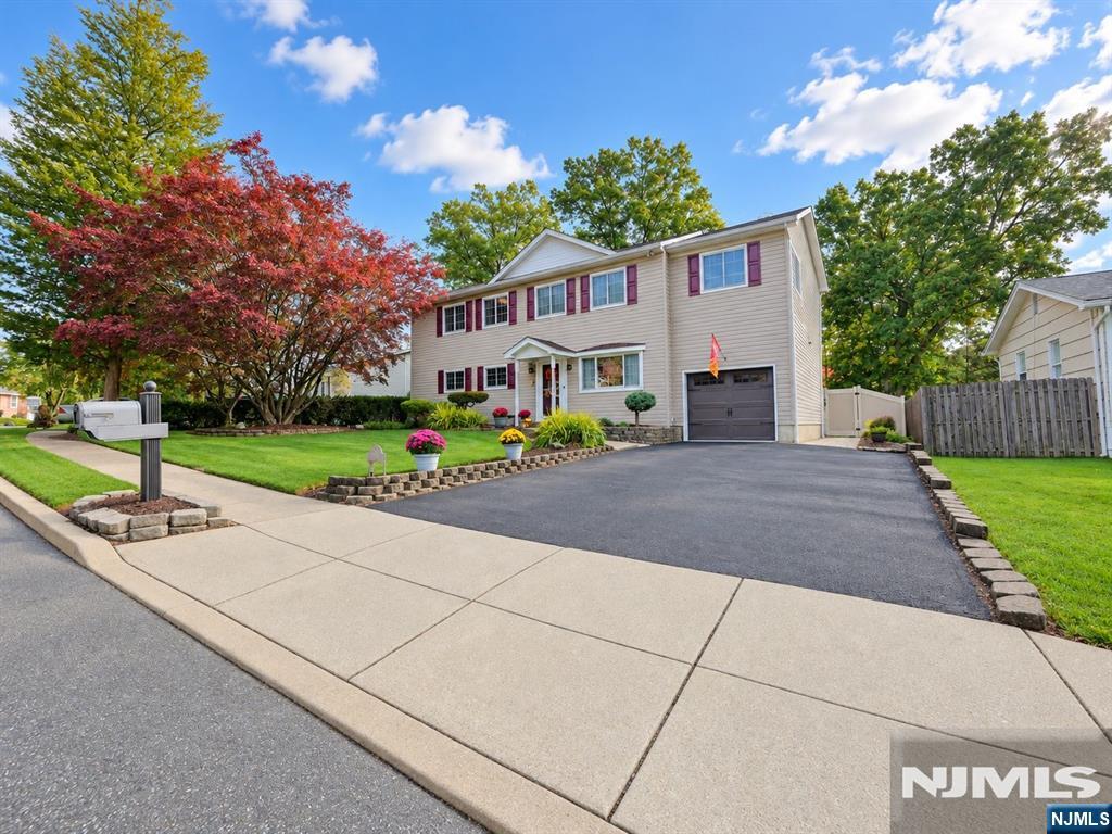 7 Perrelli Lane Property Photo 3