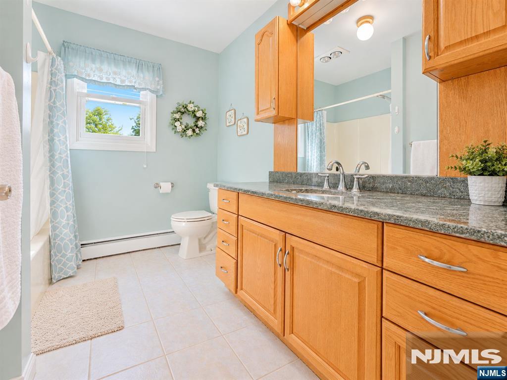 7 Perrelli Lane Property Photo 24