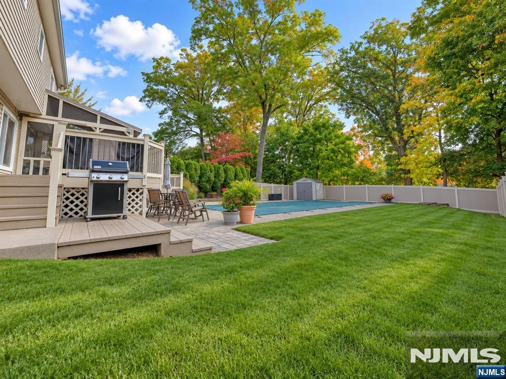 7 Perrelli Lane Property Photo 31