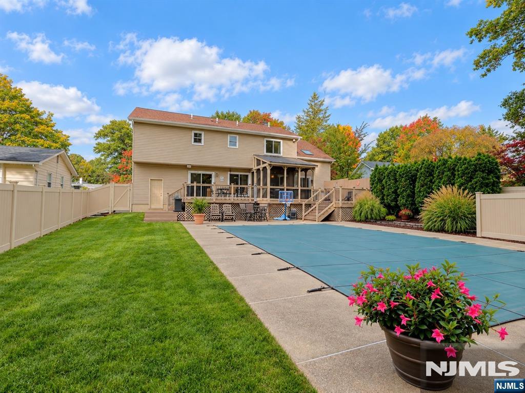 7 Perrelli Lane Property Photo 32