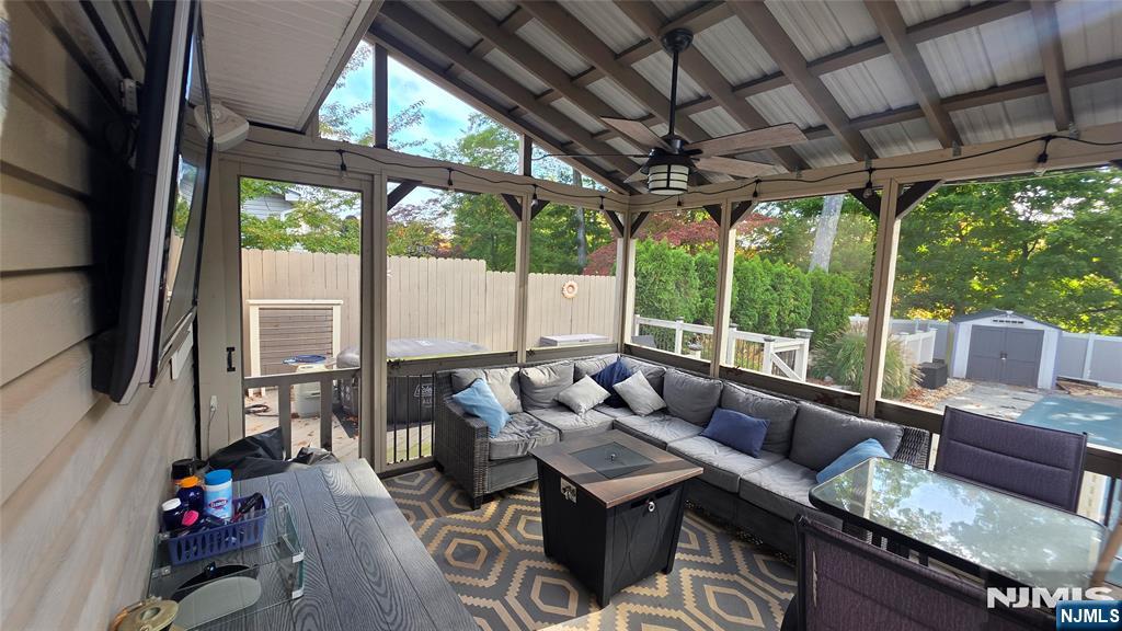 7 Perrelli Lane Property Photo 35