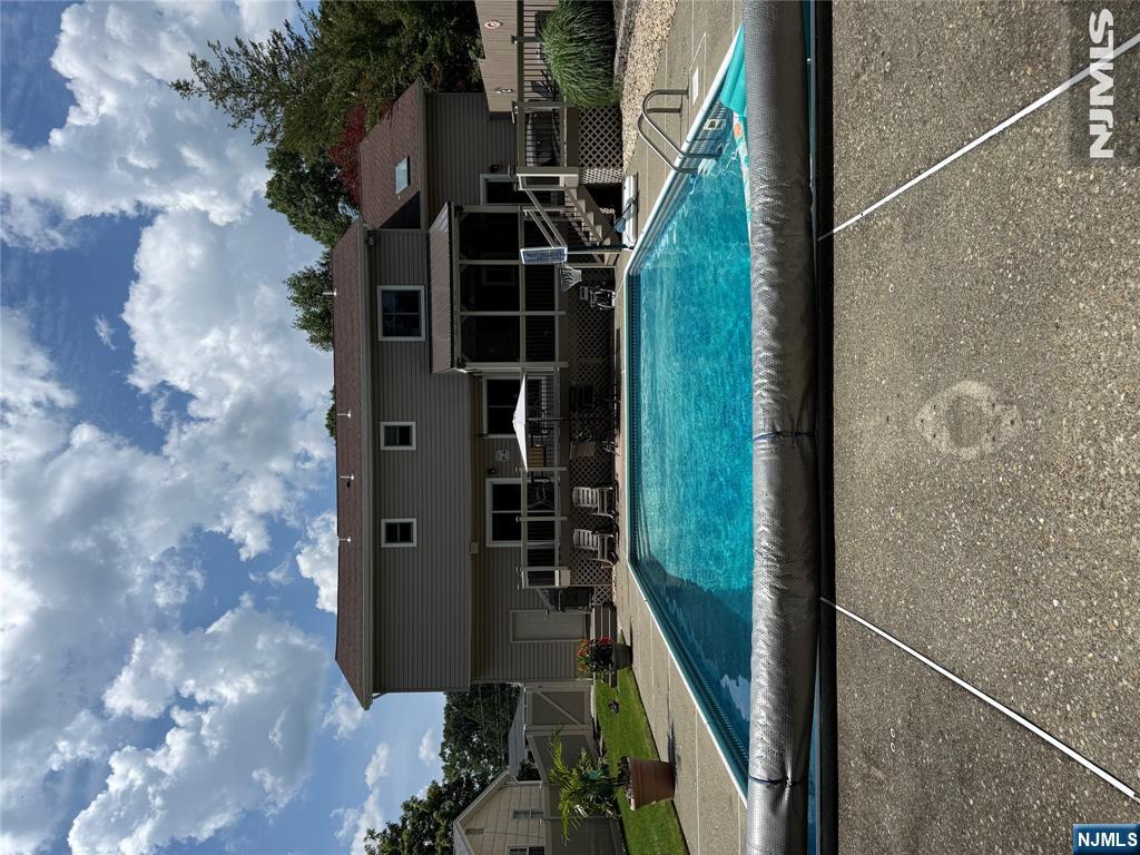 7 Perrelli Lane Property Photo 37