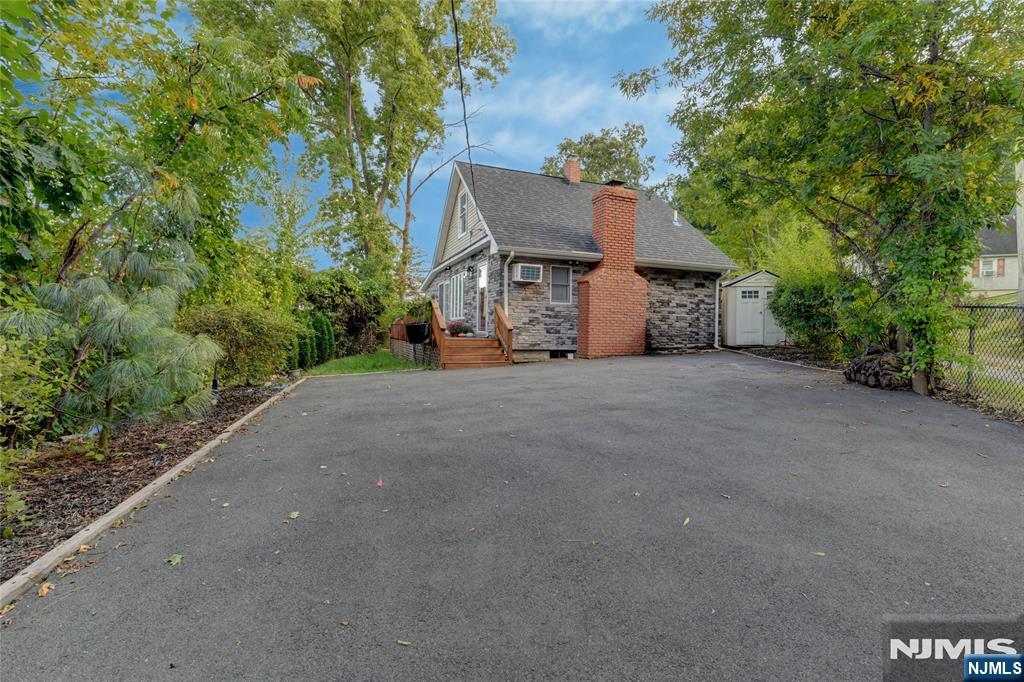 63 Terrace Avenue Property Photo 1