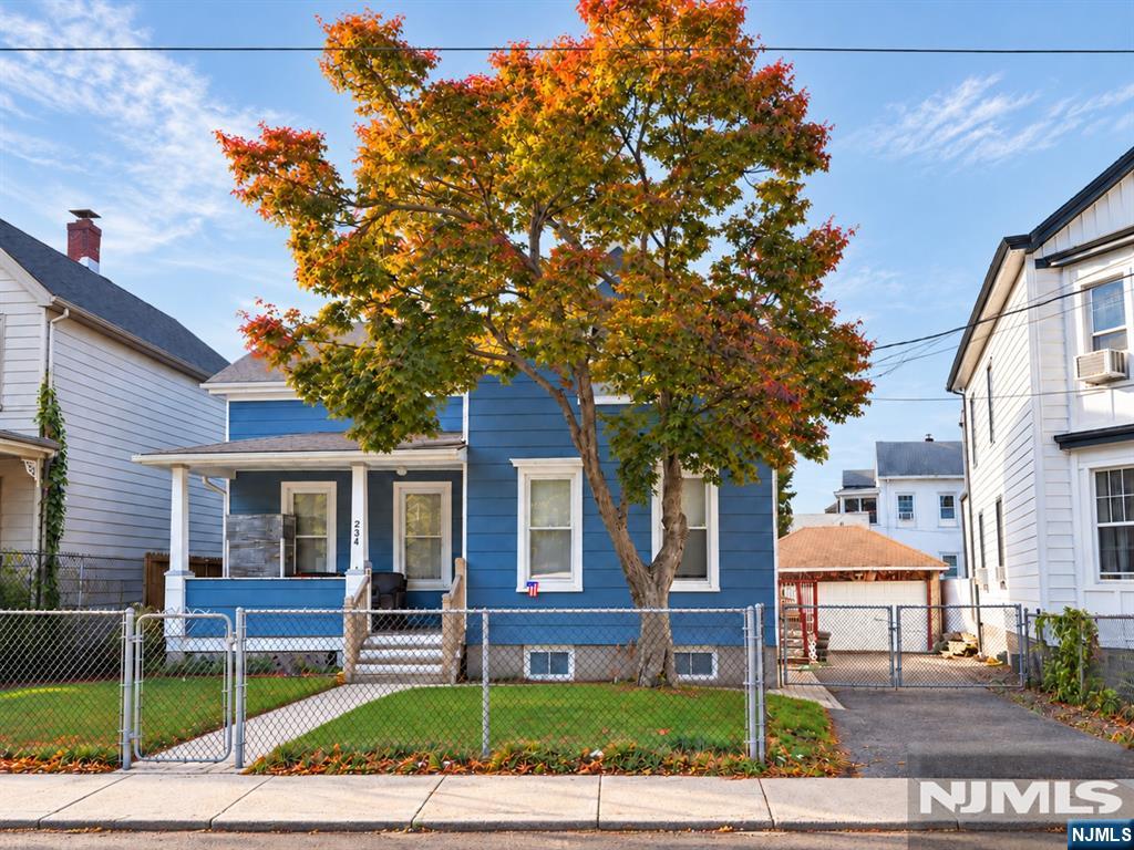 231 Burhans Avenue Property Photo 1