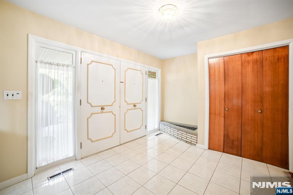 29 Gabriel Way Property Photo 7