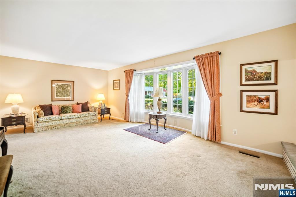 29 Gabriel Way Property Photo 10