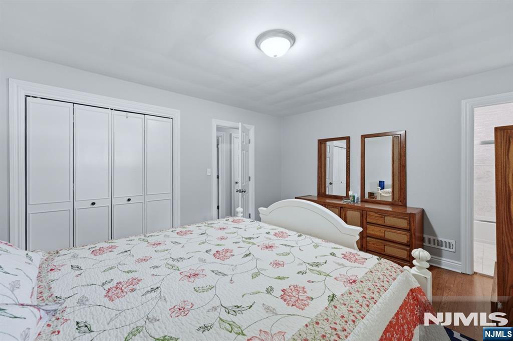 105 Winthrop Road Property Photo 18