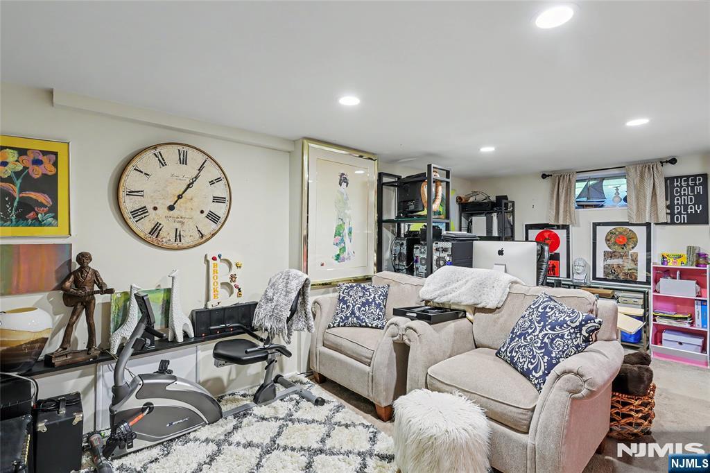 20 Manson Place Property Photo 30