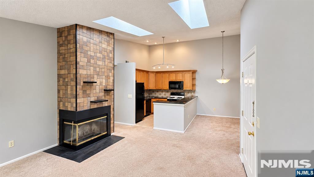 898 Tuliptree Court Property Photo 2