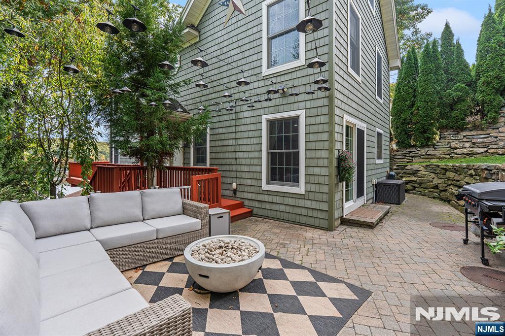 234 Point Breeze Drive Property Photo 14