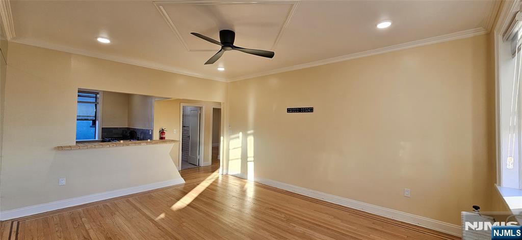 1100 83rd Street C6 Property Photo 2