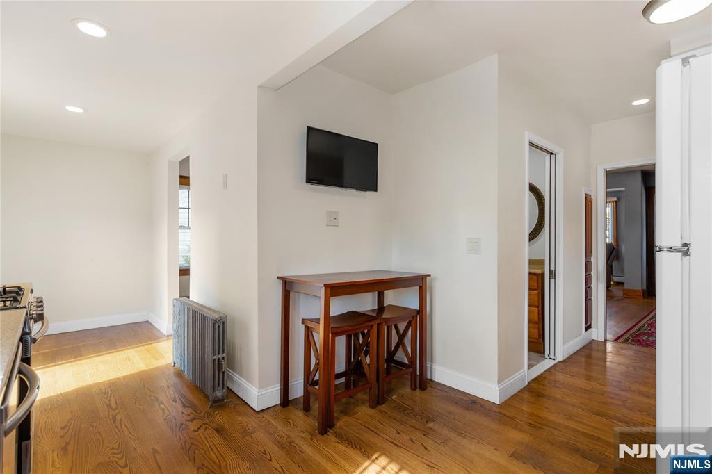 162 Chestnut Avenue Property Photo 9