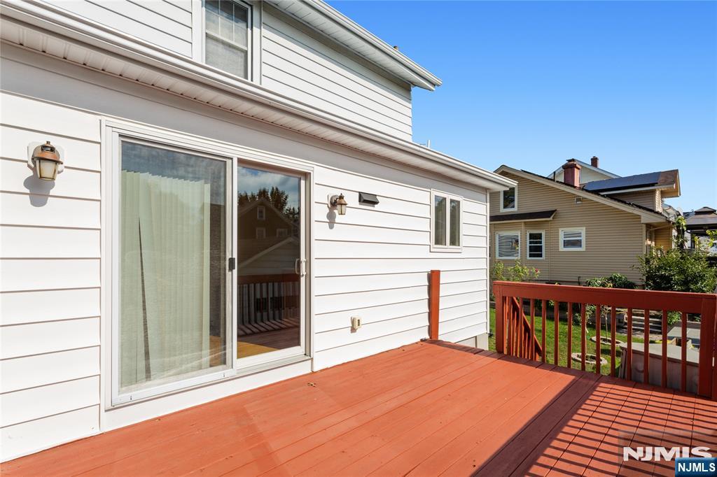 162 Chestnut Avenue Property Photo 23