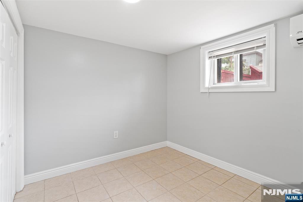 127a Terhune Avenue Property Photo 9