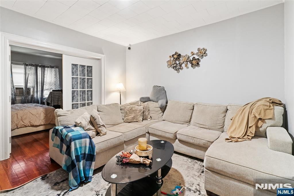 127a Terhune Avenue Property Photo 11