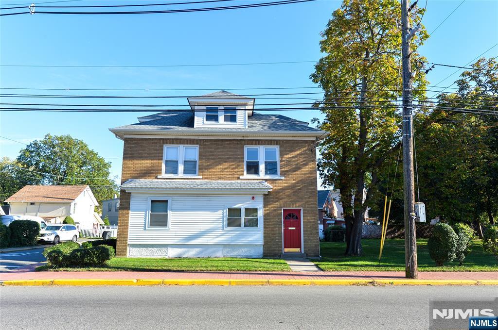 52 Moonachie Road Property Photo 1