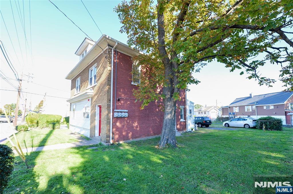 52 Moonachie Road Property Photo 7