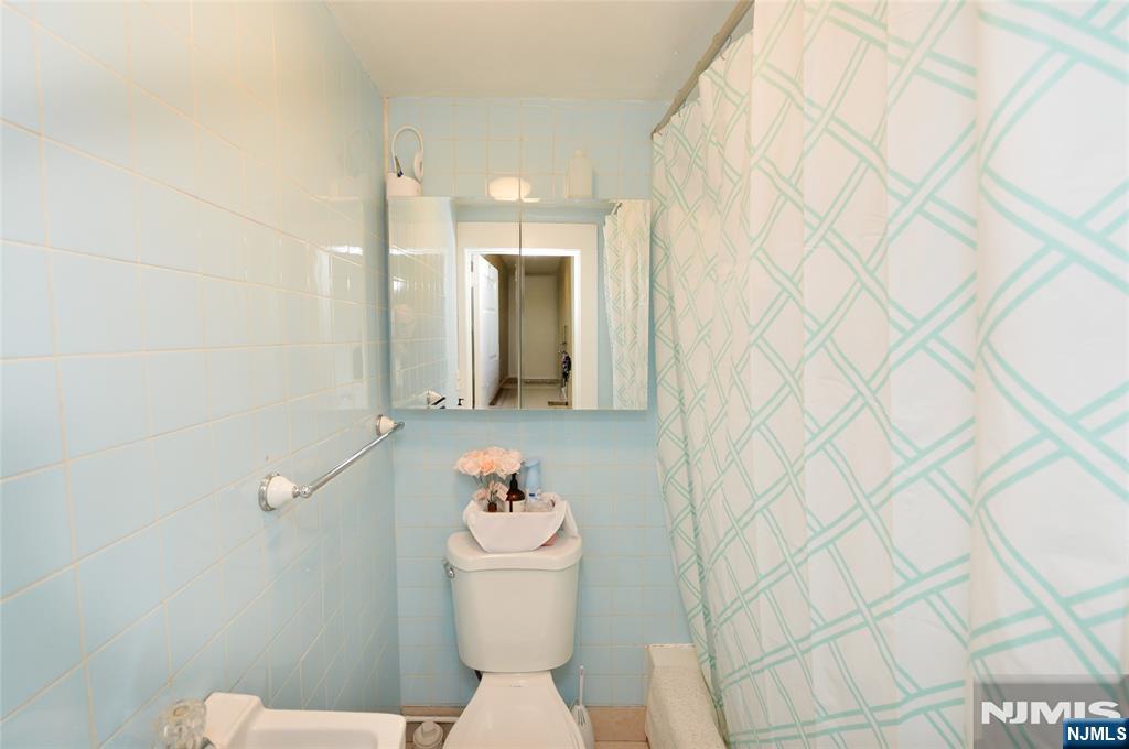 52 Moonachie Road Property Photo 12