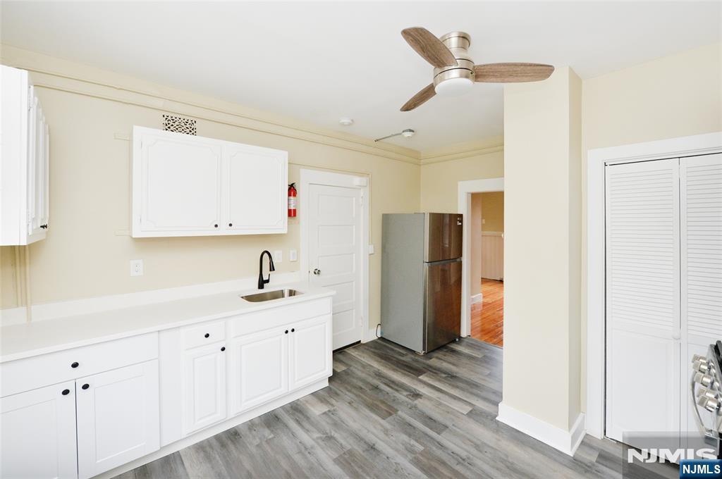 52 Moonachie Road Property Photo 19