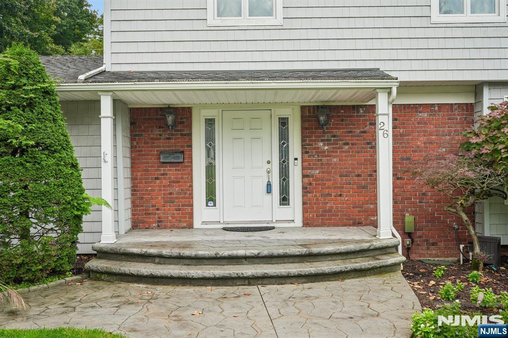26 Almroth Drive Property Photo 4